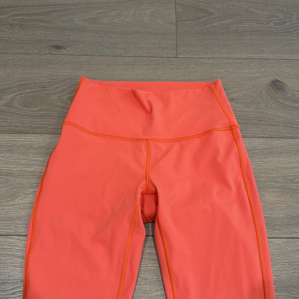 LULULEMON Warm Coral Wunder Under High-Rise Tight 28" Full-On Luxtreme Size 6 - Picture 4 of 13